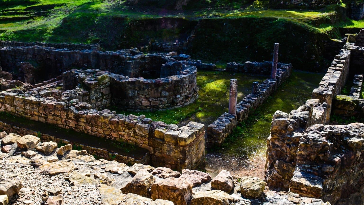 Sítio Arqueológico de Miróbriga 1 Sítio Arqueológico de Miróbriga