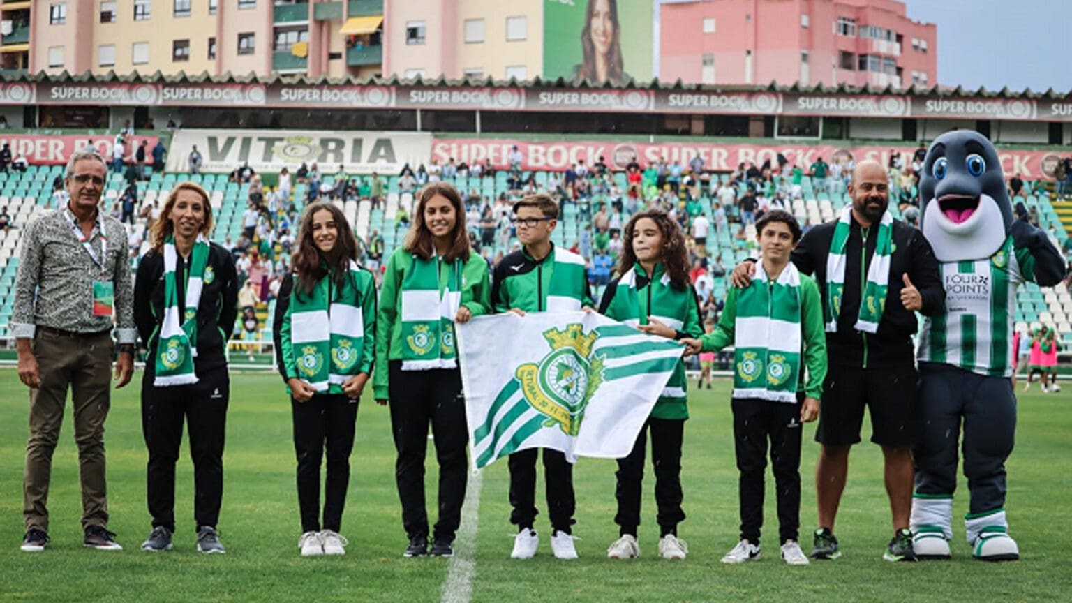 Atletas do Vitória FC representam Portugal no Campeonato do Mundo de Trampolins 1 Atletas do Vitória FC representam Portugal no Campeonato do Mundo de Trampolins