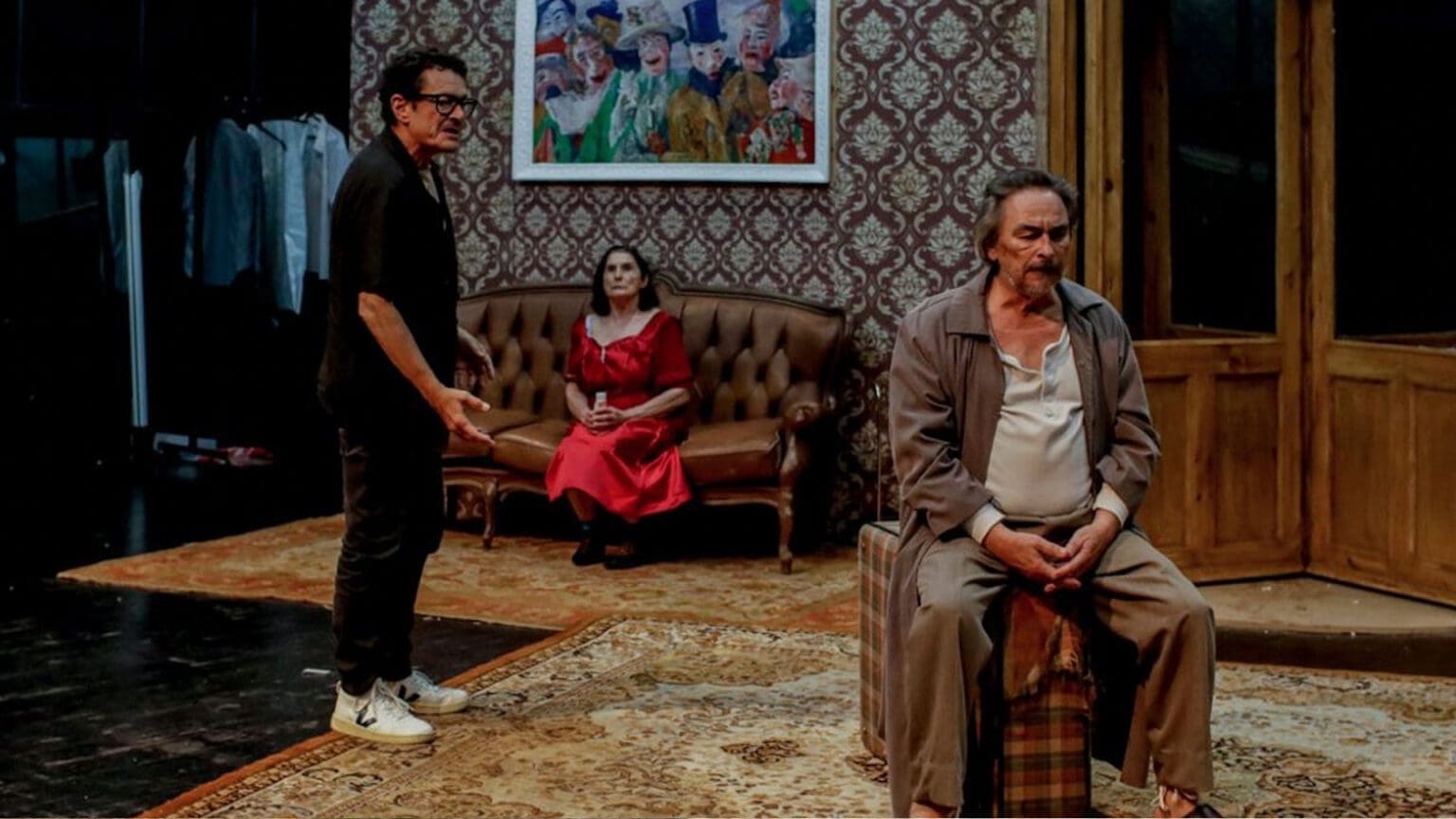 "Calvário" chega ao Teatro Municipal Joaquim Benite, em Almada 1 “Calvário” chega ao Teatro Municipal Joaquim Benite, em Almada