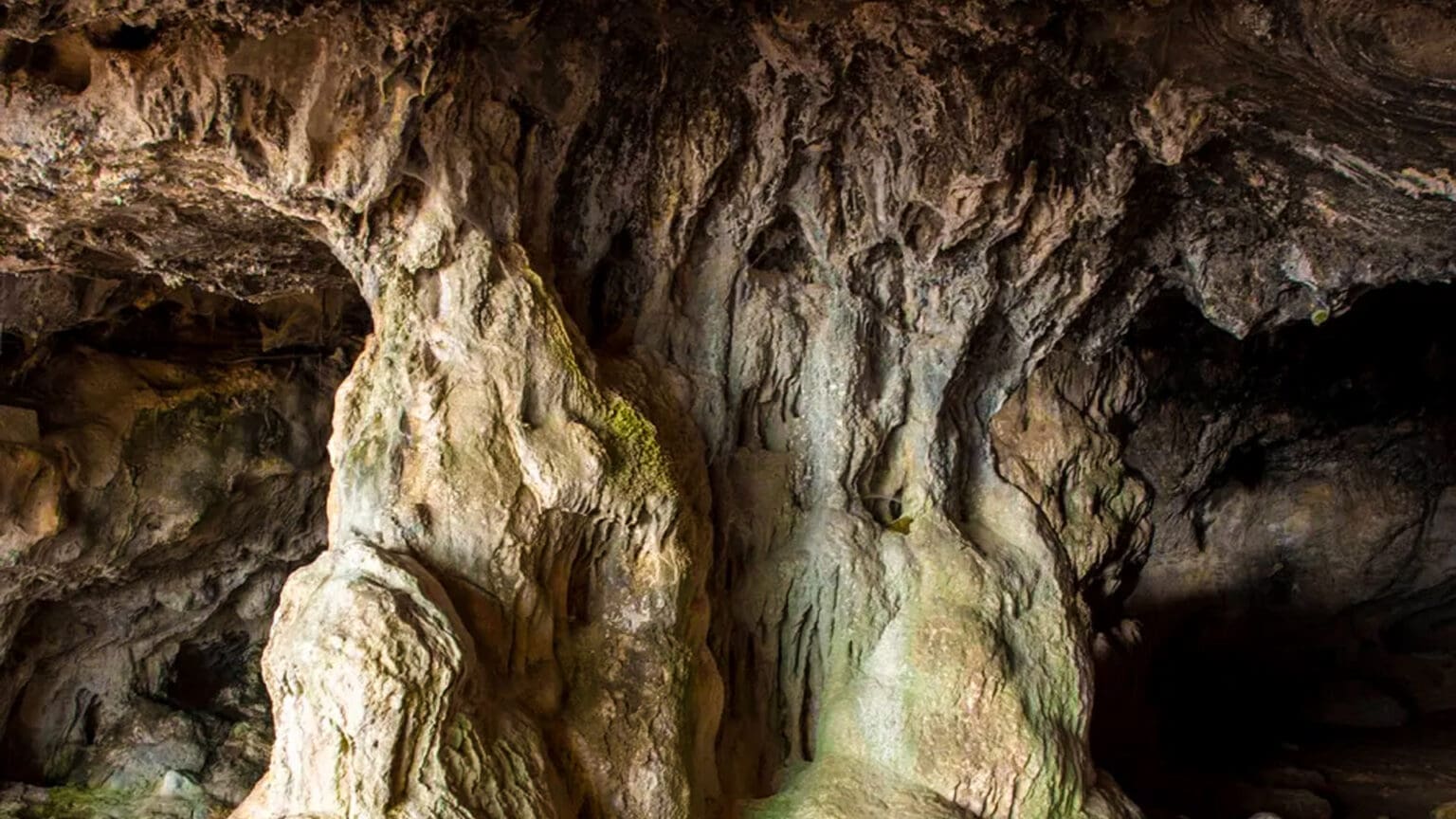 Descubra as grutas e lapas da Arrábida 1 Descubra as grutas e lapas da Arrábida