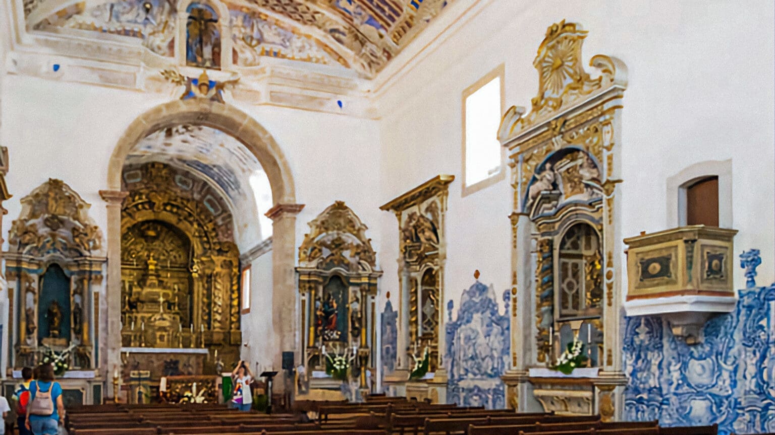 Visita Guiada à Igreja Paroquial de Nossa Senhora da Consolação de Arrentela: Descubra a História e a Beleza Arquitetónica 1 Visita Guiada à Igreja Paroquial de Nossa Senhora da Consolação de Arrentela: Descubra a História e a Beleza Arquitetónica