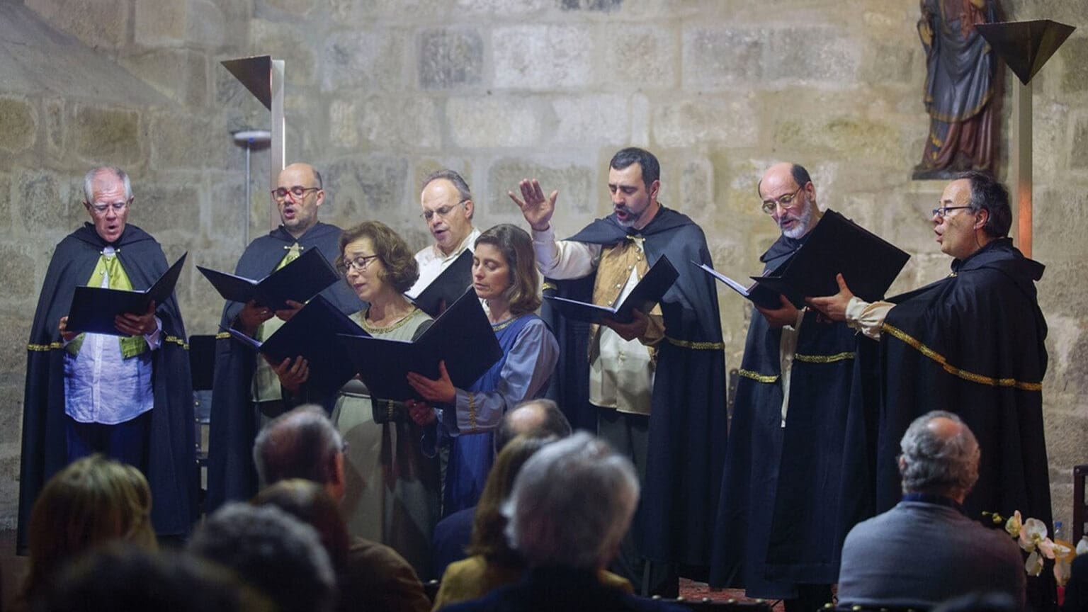 Ciclo de Música Medieval Cezimbra Antiqua: Um mergulho na história da música 1 Ciclo de Música Medieval Cezimbra Antiqua: Um mergulho na história da música