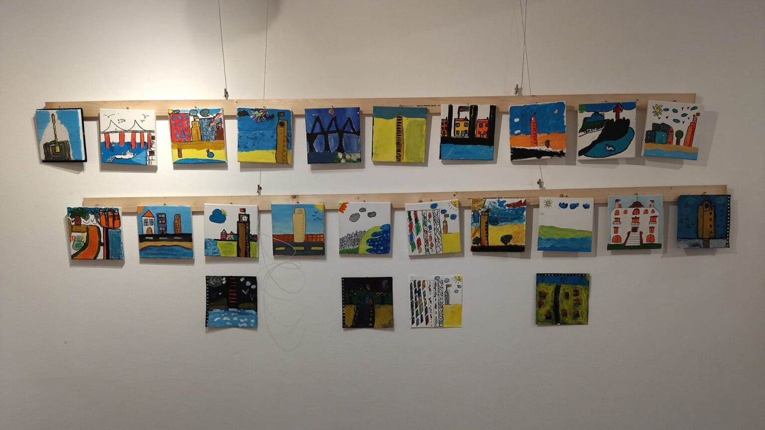 Salão Internacional de Arte em Pequeno Formato em Setúbal: Uma Exposição Imperdível