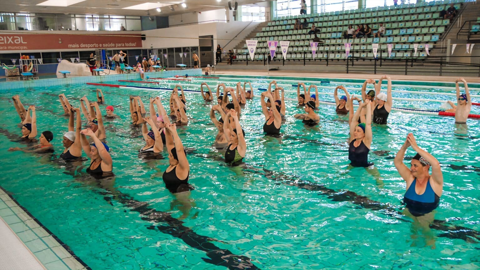 Programa das Manhãs Desportivas: Atividades Gratuitas para Toda a Família na Piscina Municipal de Corroios 1 Programa das Manhãs Desportivas: Atividades Gratuitas para Toda a Família na Piscina Municipal de Corroios
