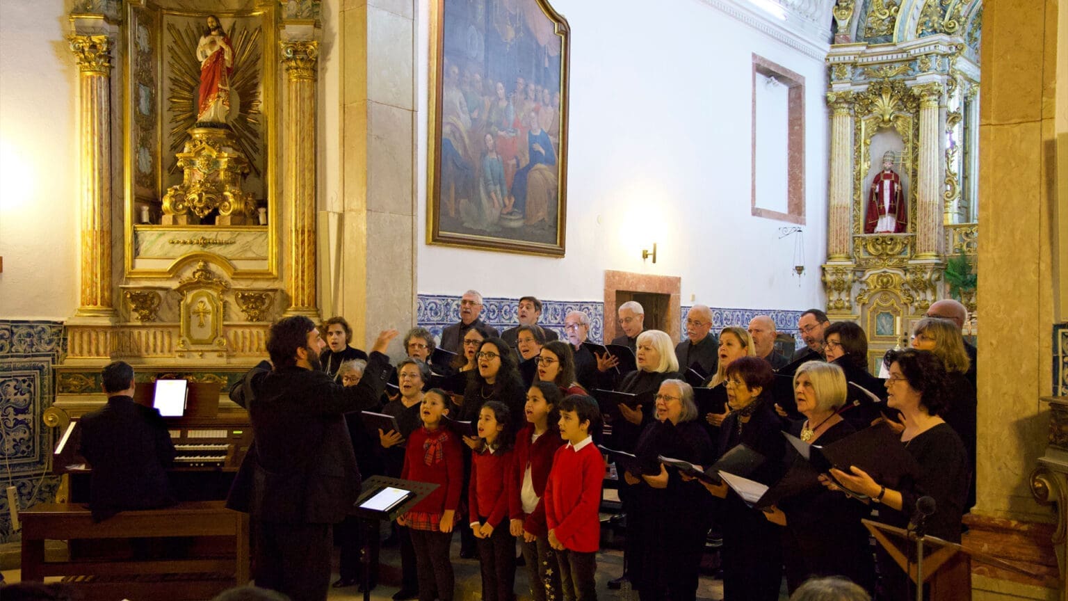 Concertos de Natal em Seixal: Celebre a Quadra Festiva com Música e Espírito Natalício 1 Concertos de Natal em Seixal: Celebre a Quadra Festiva com Música e Espírito Natalício