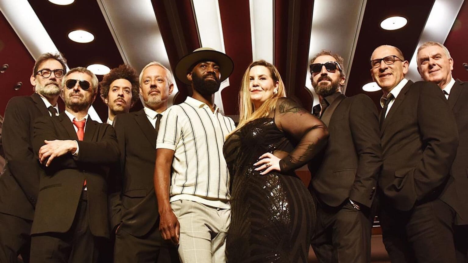 Baía do Seixal Recebe o Ano Novo ao Som dos Cais Sodré Funk Connection 1 Baía do Seixal Recebe o Ano Novo ao Som dos Cais Sodré Funk Connection