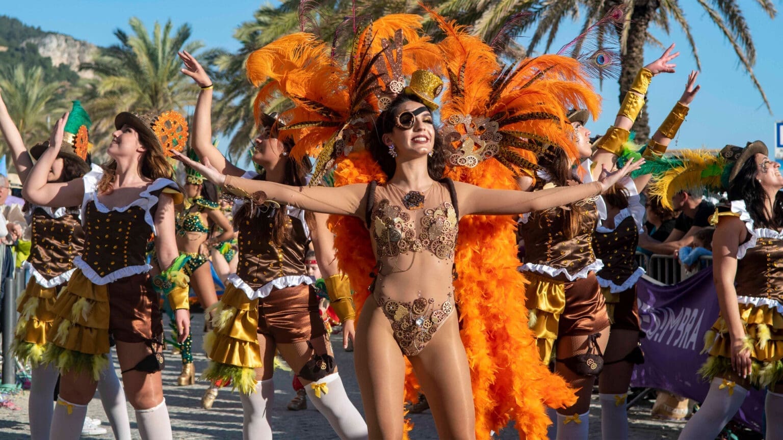 Carnaval de Sesimbra: Um Festival de Alegria e Tradição