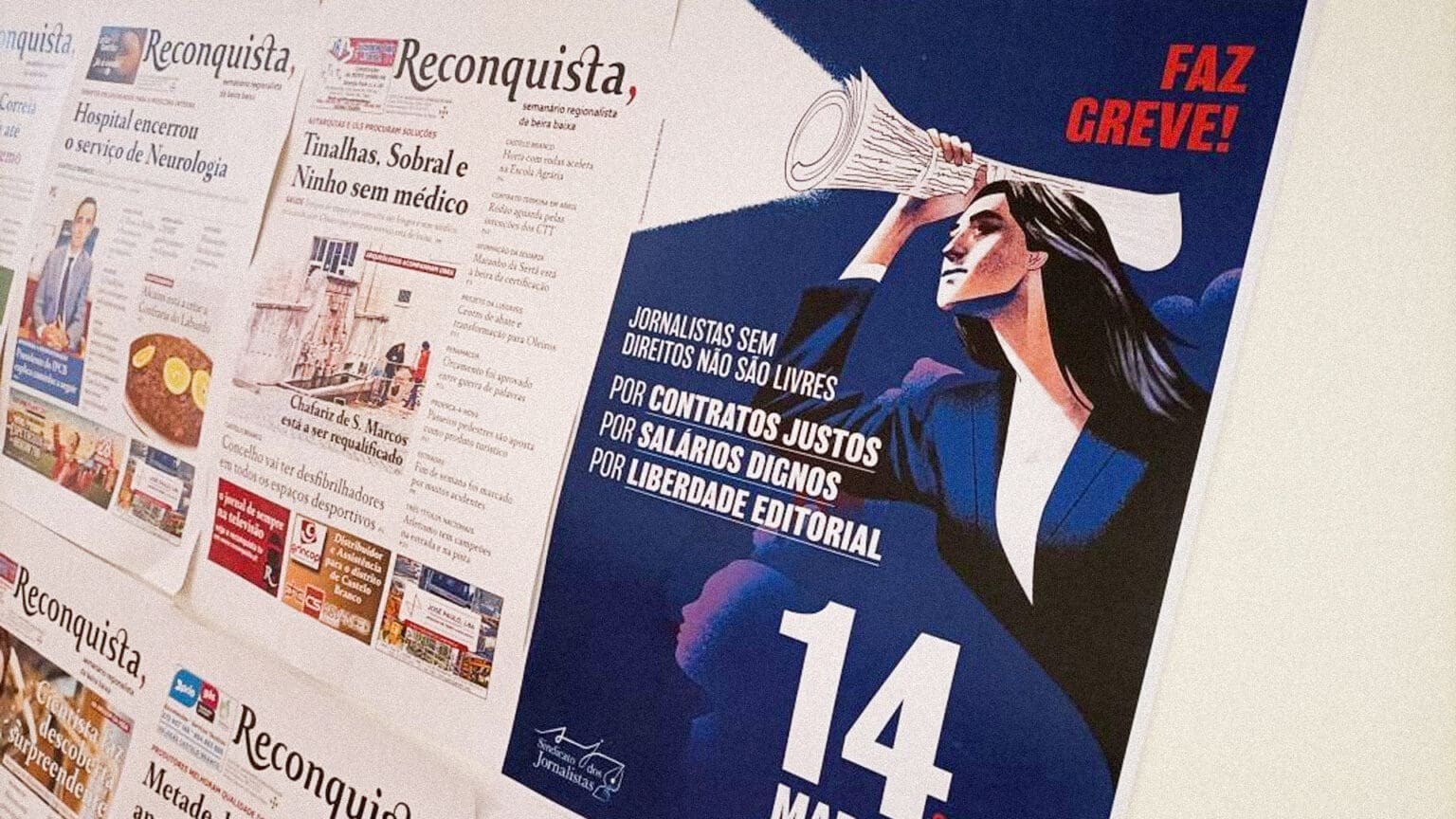 Greve: a Liberdade escreve-se com Jornalismo. 1 Greve: a Liberdade escreve-se com Jornalismo.