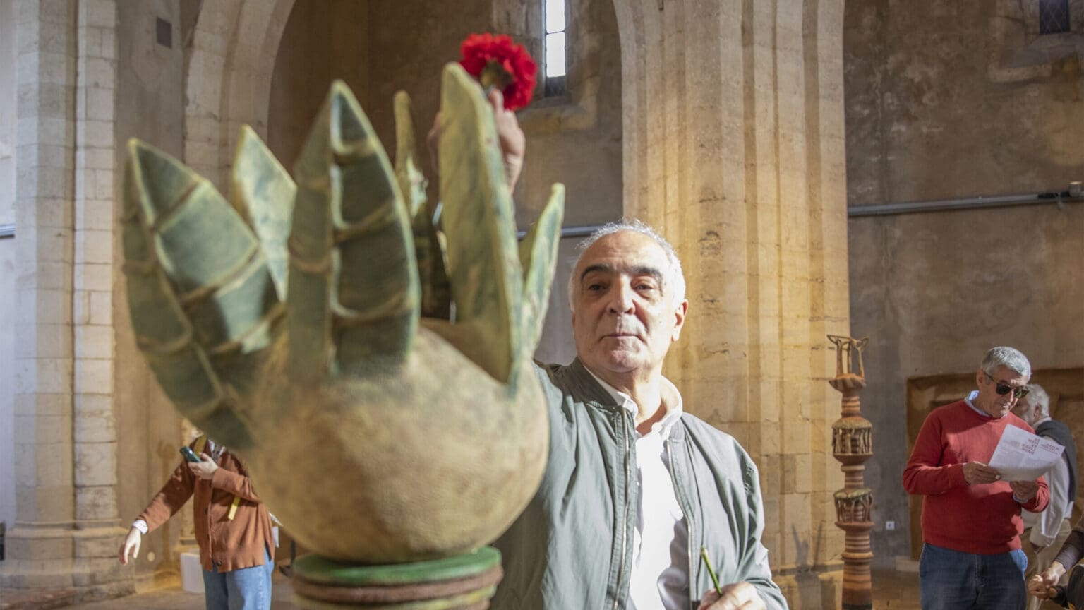 Exposição de escultura em cerâmica "Semente de Liberdade" em Palmela 1 Exposição de escultura em cerâmica “Semente de Liberdade” em Palmela