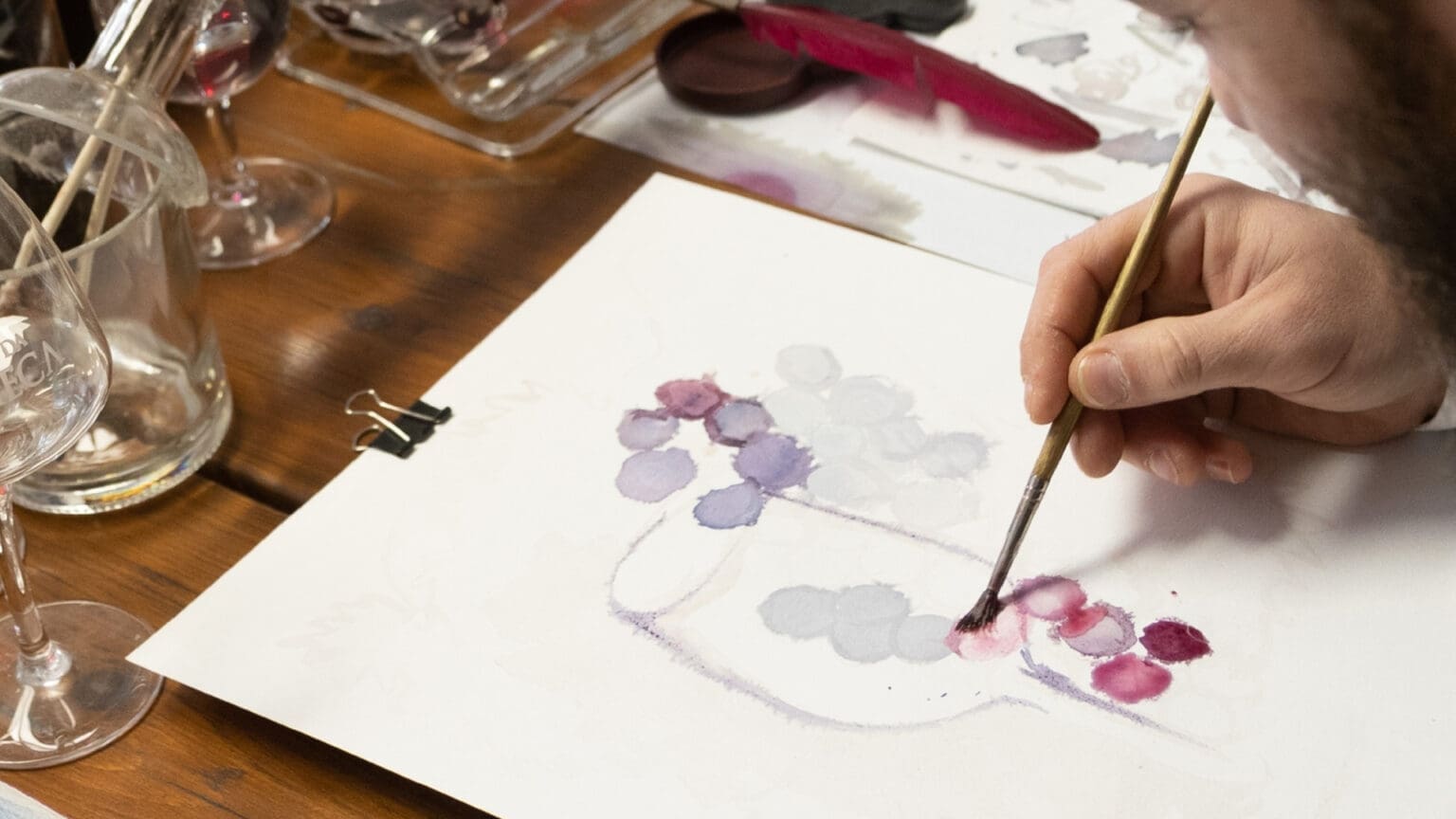 Neste Dia da Mãe, Celebre com um Workshop de Pintura com Vinho 1 Neste Dia da Mãe, Celebre com um Workshop de Pintura com Vinho