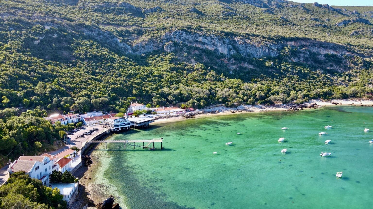 Desfrutar das Praias da Arrábida com Transporte Público Gratuito 1 Desfrutar das Praias da Arrábida com Transporte Público Gratuito