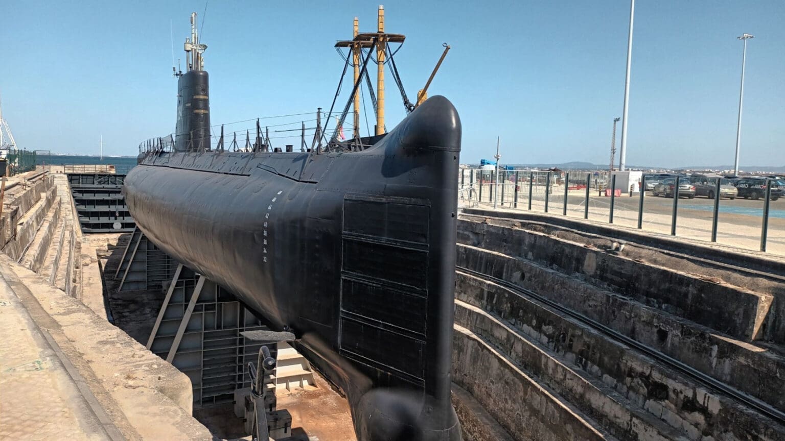 Redescobrir a História Marítima de Portugal: O Submarino Barracuda Transforma-se em Navio-Museu em Cacilhas 1 Redescobrir a História Marítima de Portugal: O Submarino Barracuda Transforma-se em Navio-Museu em Cacilhas