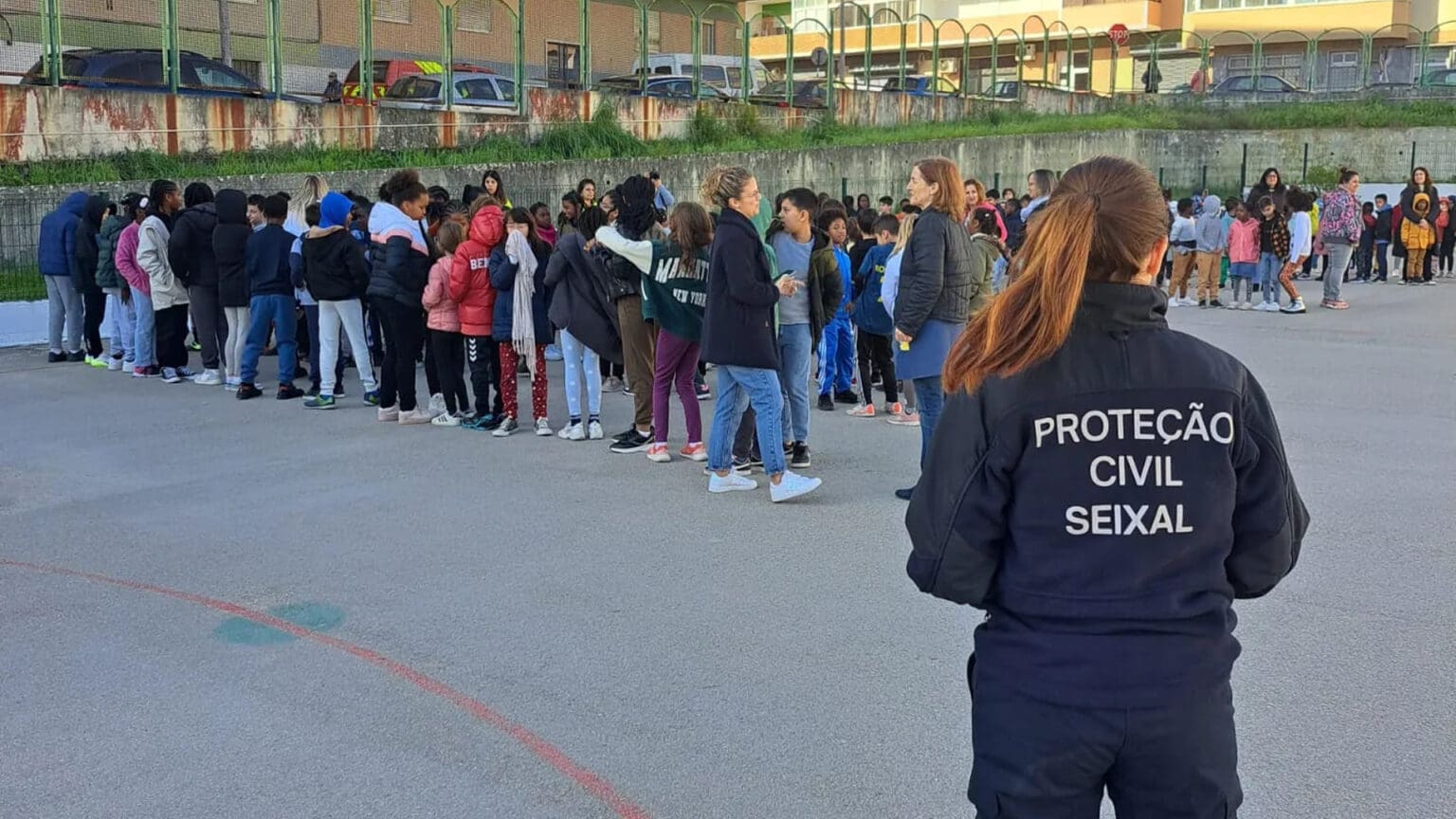 Protegendo Vidas e Construindo Resiliência: A VII Semana da Proteção Civil do Seixal 1 Protegendo Vidas e Construindo Resiliência: A VII Semana da Proteção Civil do Seixal