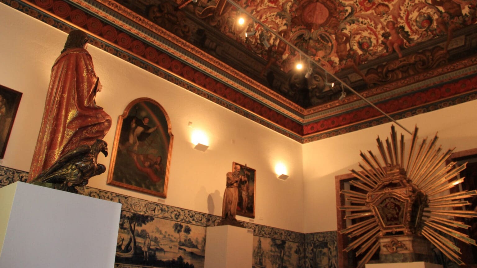 Redescobrir a Riqueza Histórica e Cultural da Casa do Corpo Santo/Museu do Barroco em Setúbal 1 Redescobrir a Riqueza Histórica e Cultural da Casa do Corpo Santo/Museu do Barroco em Setúbal