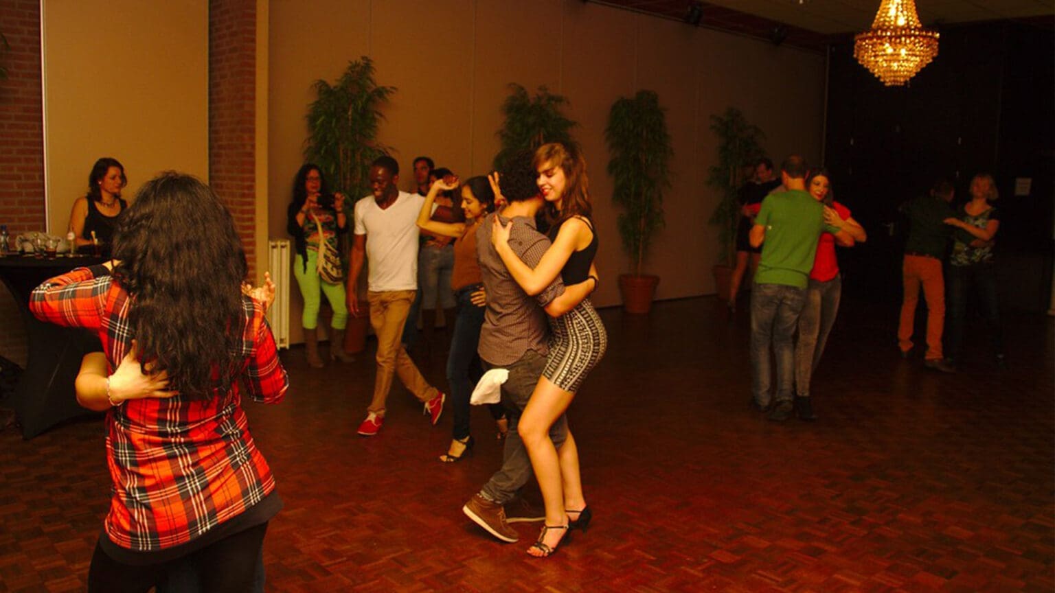 Descubra a Kizomba no Festival LIKE Lisbon em Almada 1 Descubra a Kizomba no Festival LIKE Lisbon em Almada