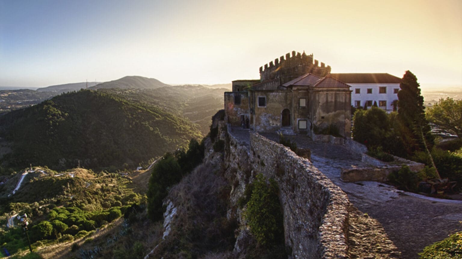 Descubra o Centro Histórico e Castelo de Palmela em Visitas Guiadas Imperdíveis 1 Descubra o Centro Histórico e Castelo de Palmela em Visitas Guiadas Imperdíveis