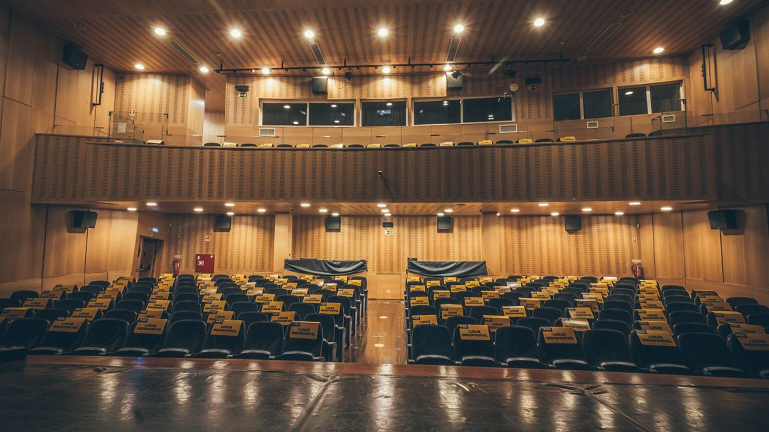 Cineteatro João Mota com Programação Diversificada em Sesimbra 1 Cineteatro João Mota com Programação Diversificada em Sesimbra