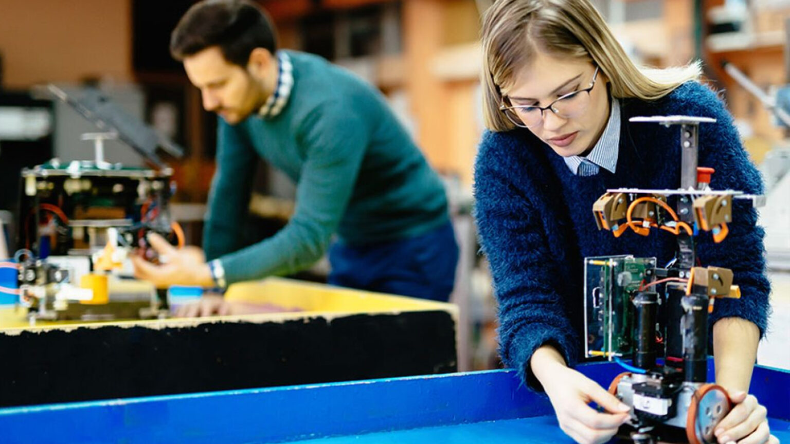Projeto Programar o Futuro do IPS: Formação Gratuita para Jovens em Programação, Código e Robótica 1 Projeto Programar o Futuro do IPS: Formação Gratuita para Jovens em Programação, Código e Robótica