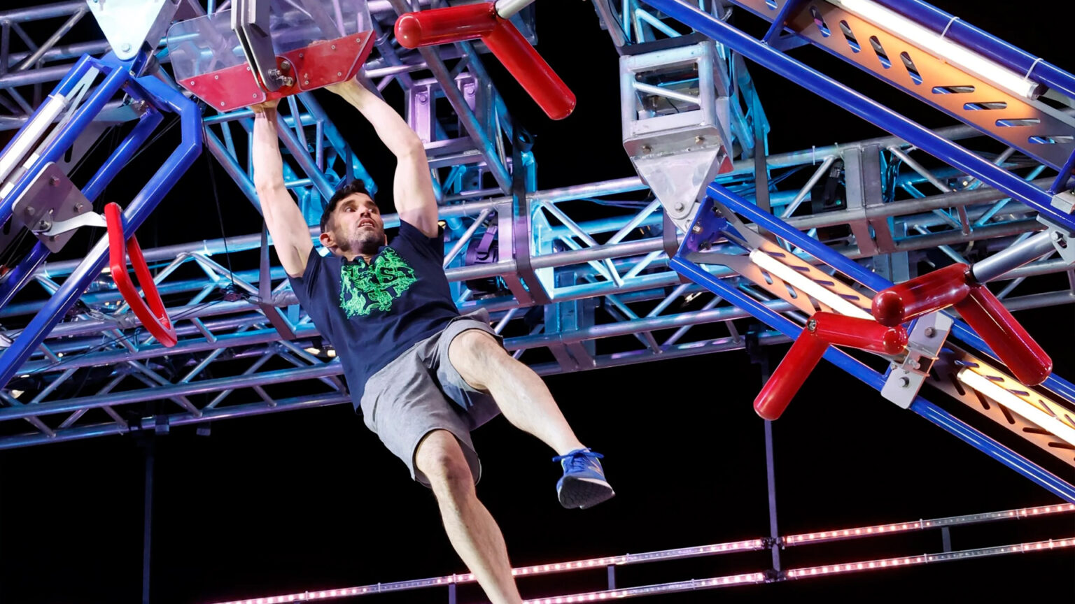 Torne-se num “American Ninja Warrior” na Praia da Figueirinha
